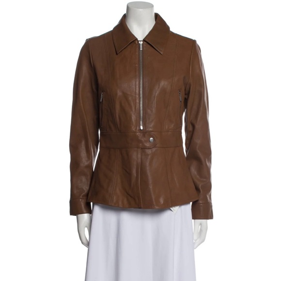 This jacket is beautiful & it’s a slim fit! - Picture 1 of 5